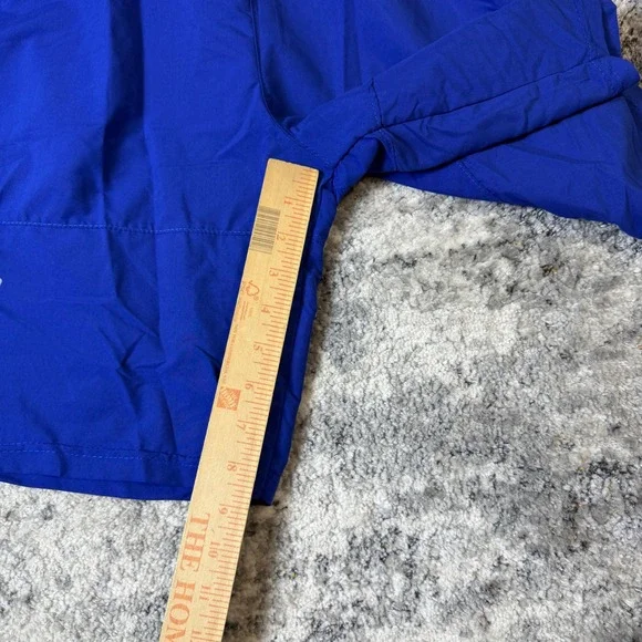 Under Armour Mens Athletic Shorts Royal Blue Loose Fit Medium 10in Inseam - Picture 6 of 6